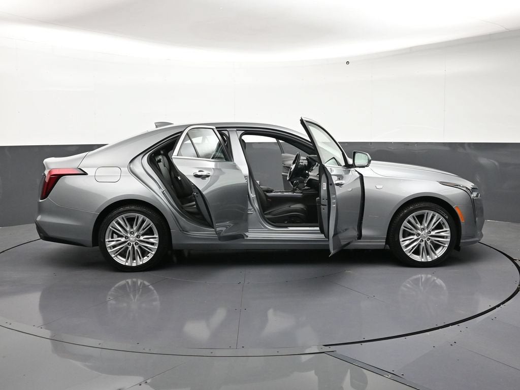 2025 Cadillac CT4 Premium Luxury