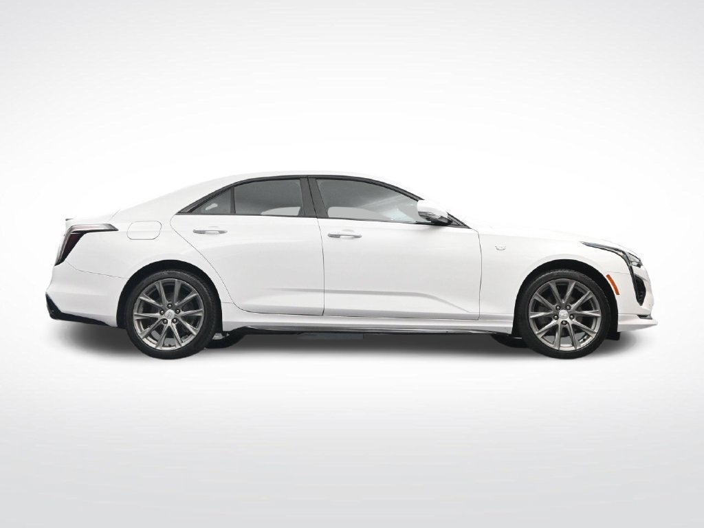 2022 Cadillac CT4 Sport
