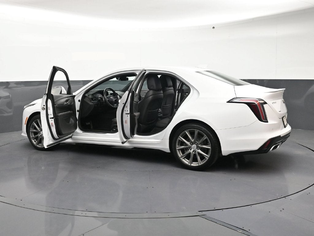 2022 Cadillac CT4 Sport