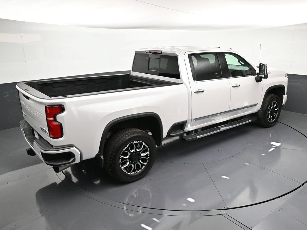 2025 Chevrolet Silverado 3500 HD High Country