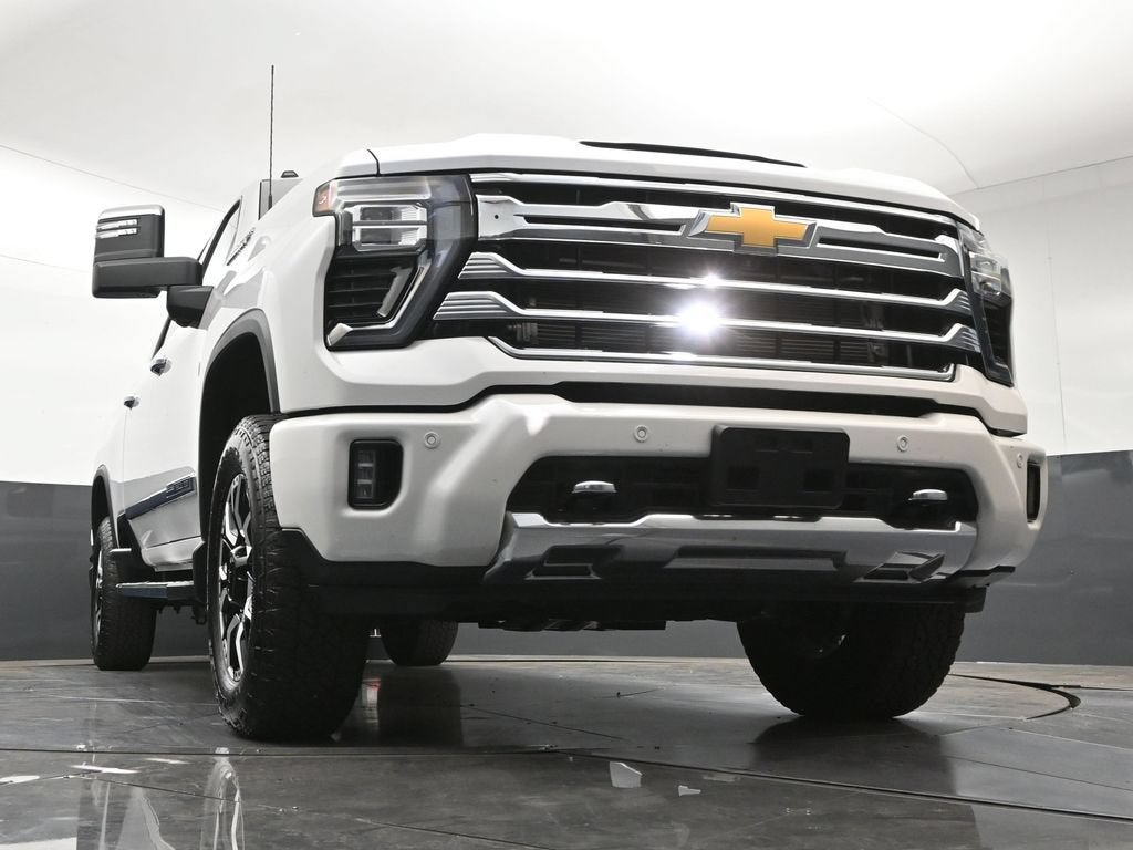 2025 Chevrolet Silverado 3500 HD High Country