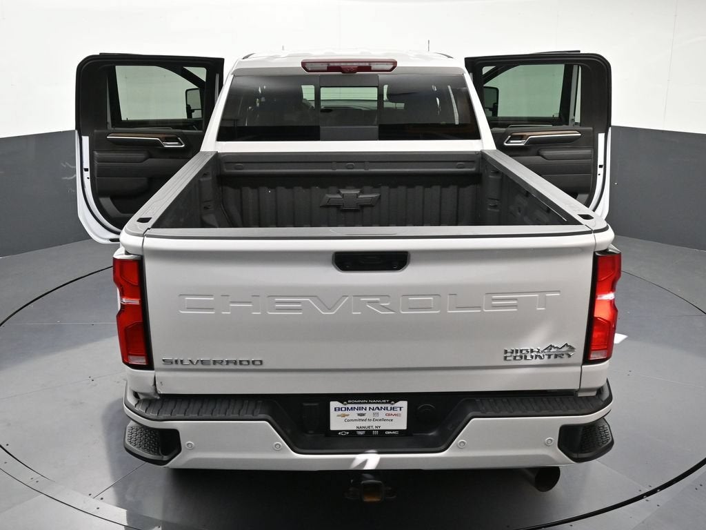 2025 Chevrolet Silverado 3500 HD High Country