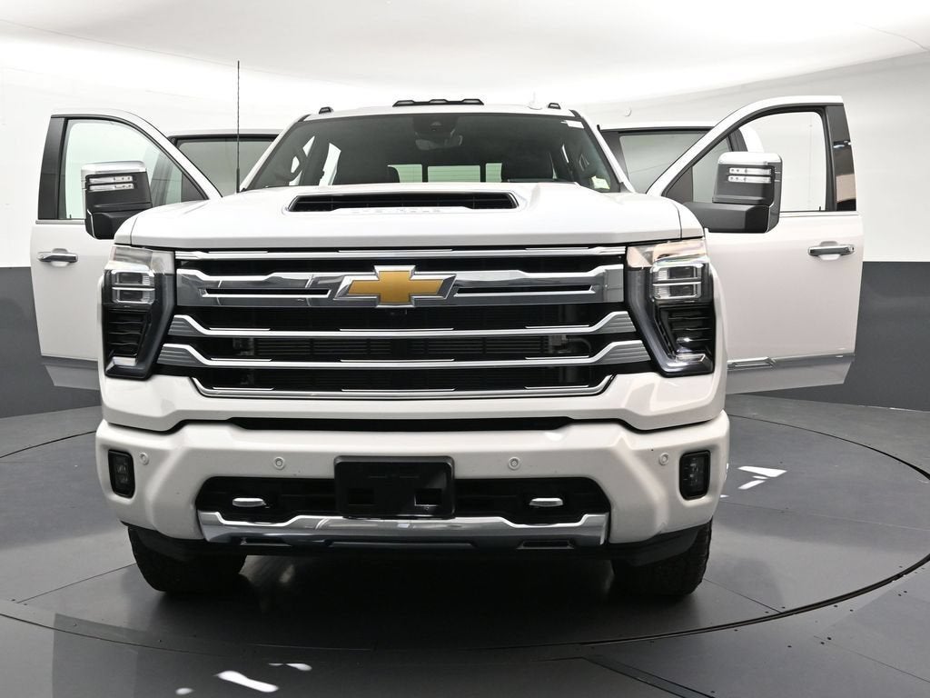 2025 Chevrolet Silverado 3500 HD High Country