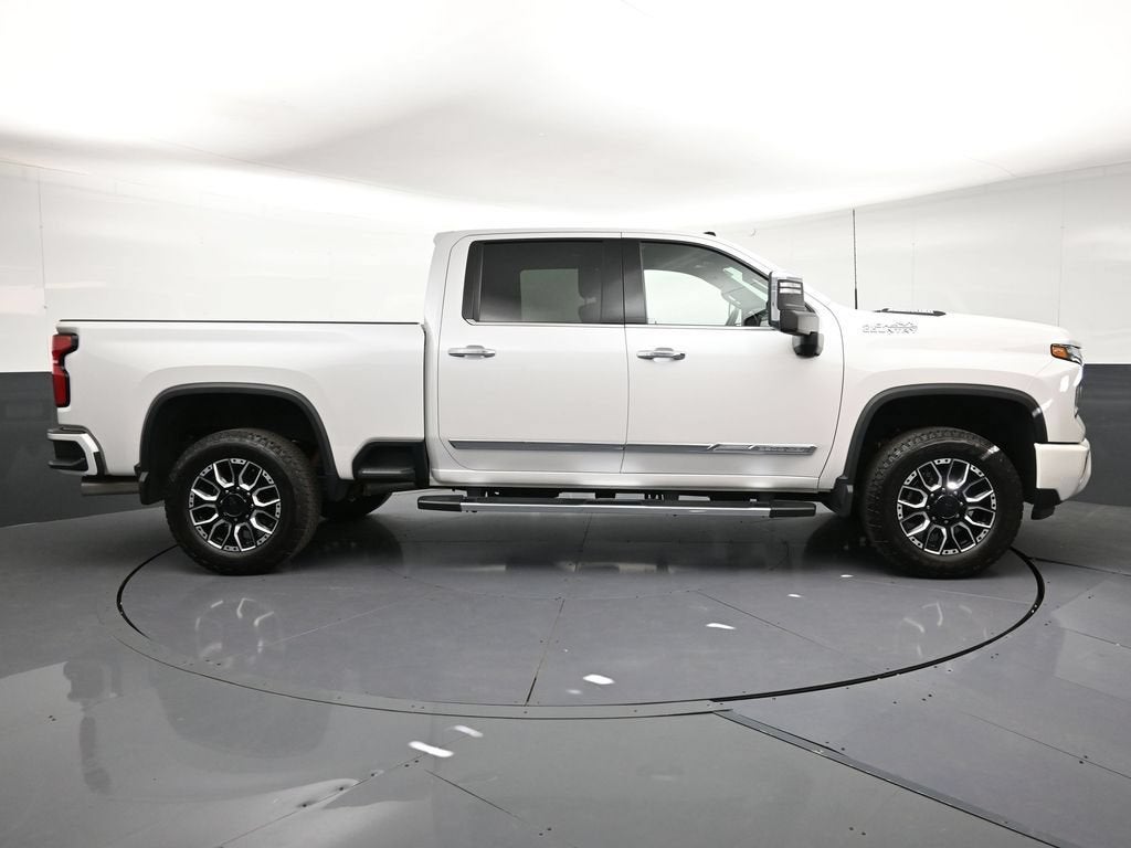 2025 Chevrolet Silverado 3500 HD High Country