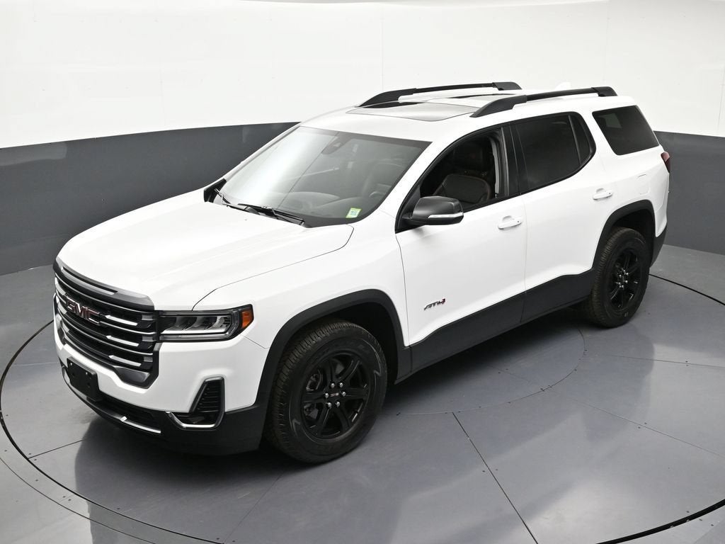 2023 GMC Acadia AT4