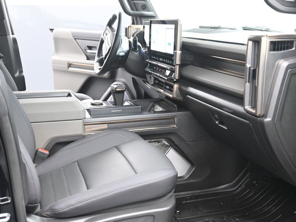 2025 GMC HUMMER EV SUV 2X