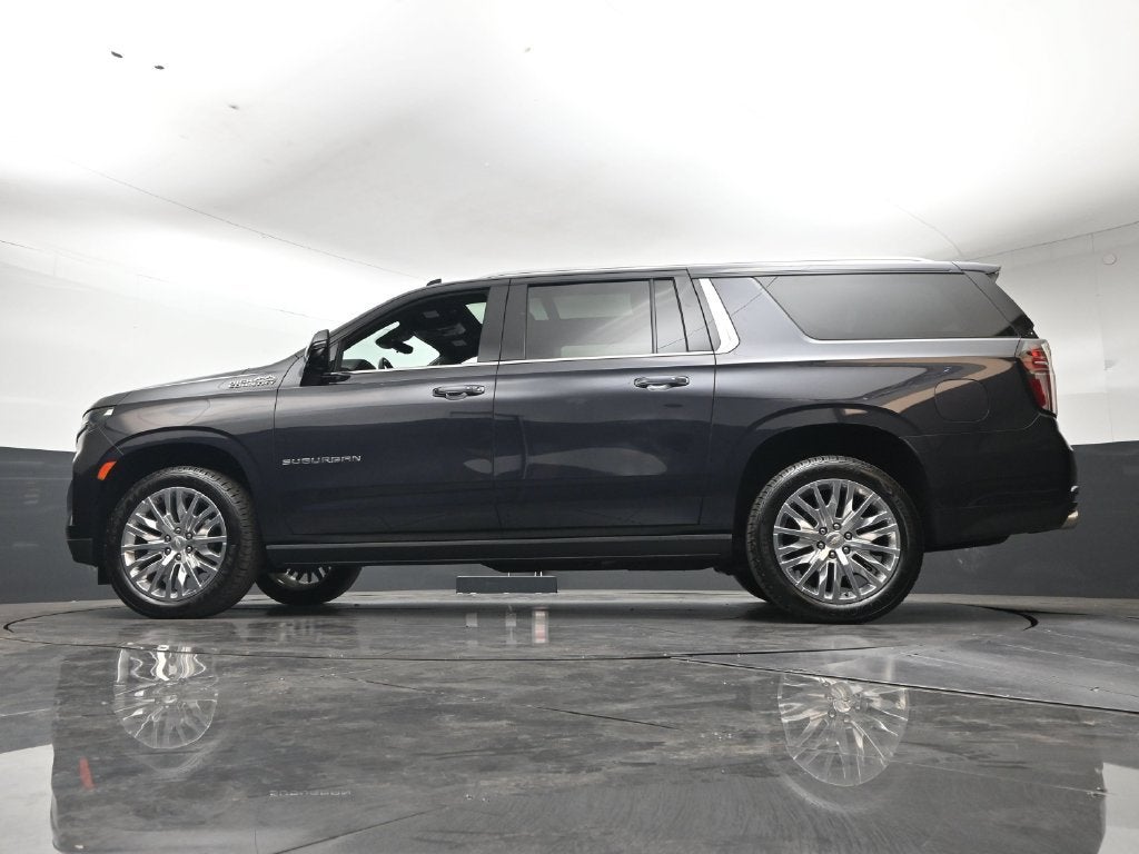 2023 Chevrolet Suburban High Country