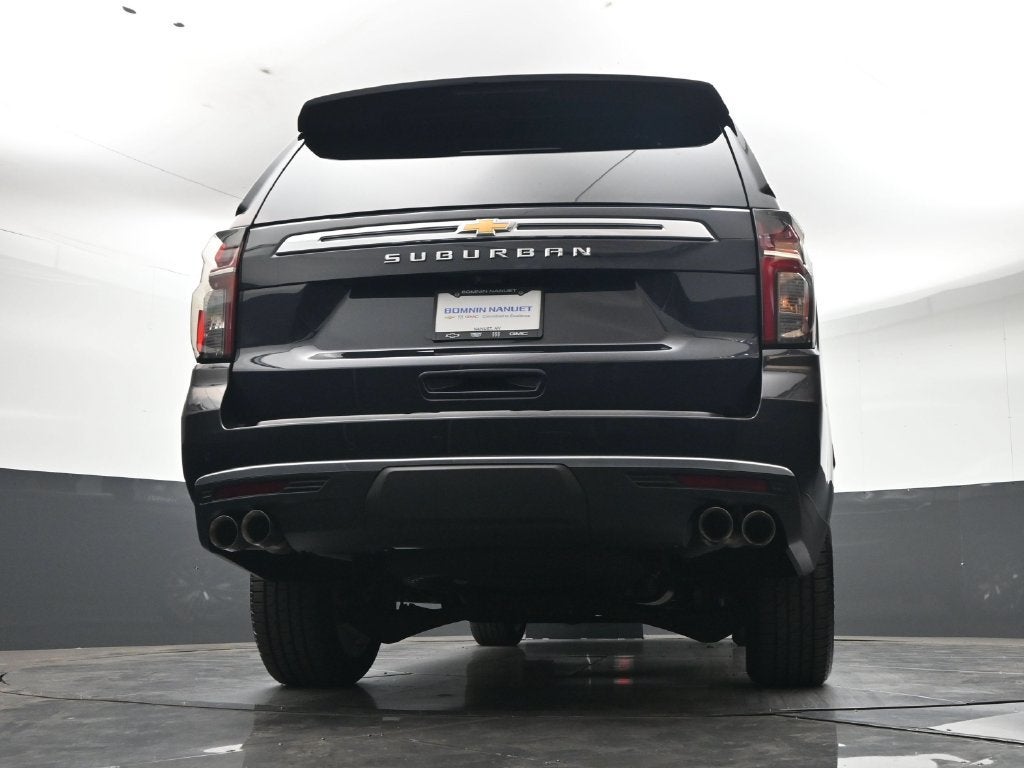 2023 Chevrolet Suburban High Country