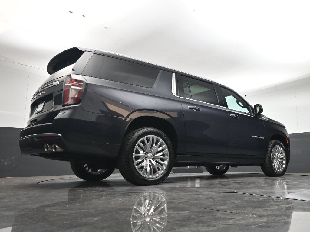 2023 Chevrolet Suburban High Country