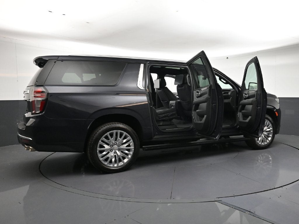 2023 Chevrolet Suburban High Country