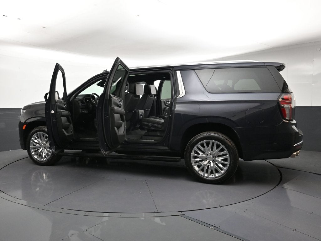 2023 Chevrolet Suburban High Country