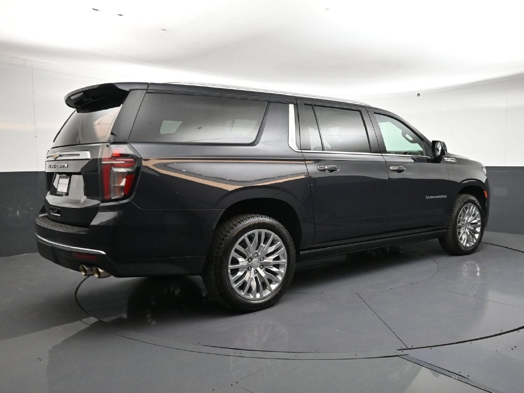 2023 Chevrolet Suburban High Country