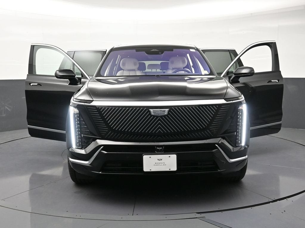 2026 Cadillac VISTIQ Luxury