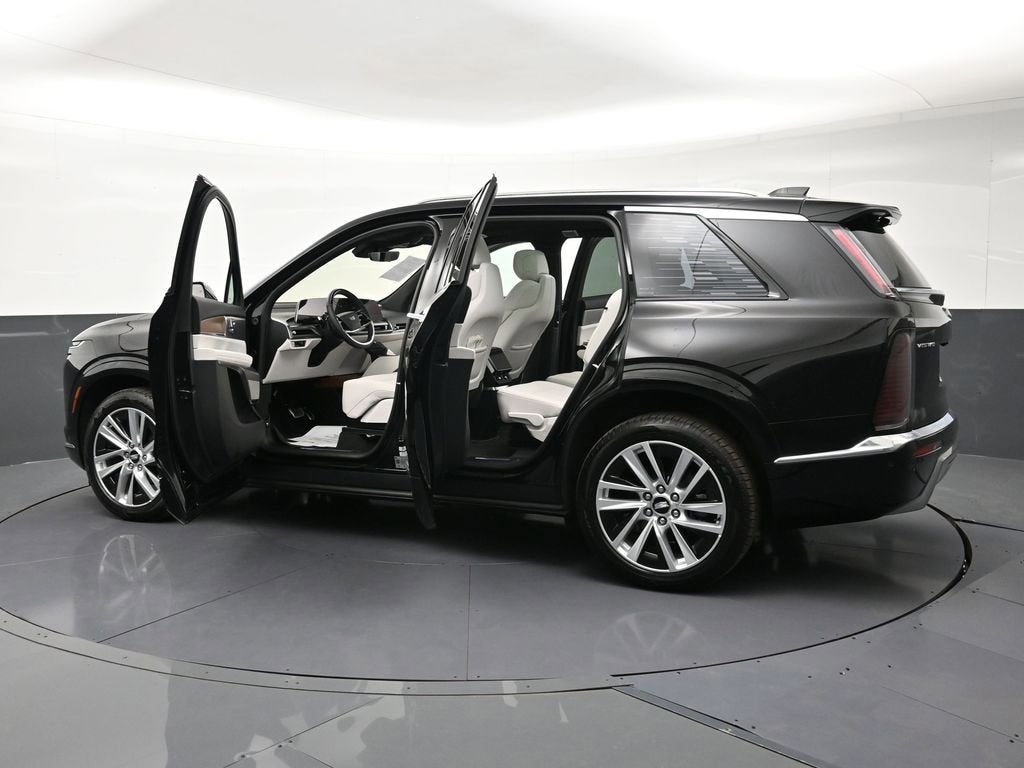 2026 Cadillac VISTIQ Luxury