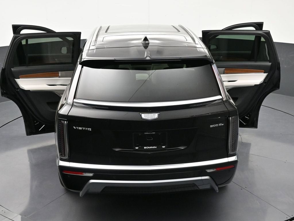 2026 Cadillac VISTIQ Luxury