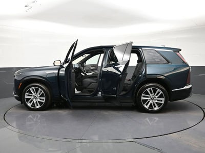 2026 Cadillac VISTIQ Luxury