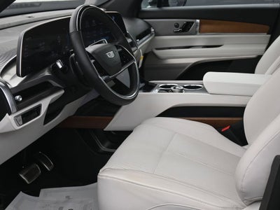 2026 Cadillac VISTIQ Luxury