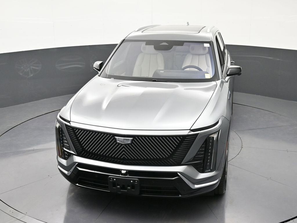 2026 Cadillac VISTIQ Luxury