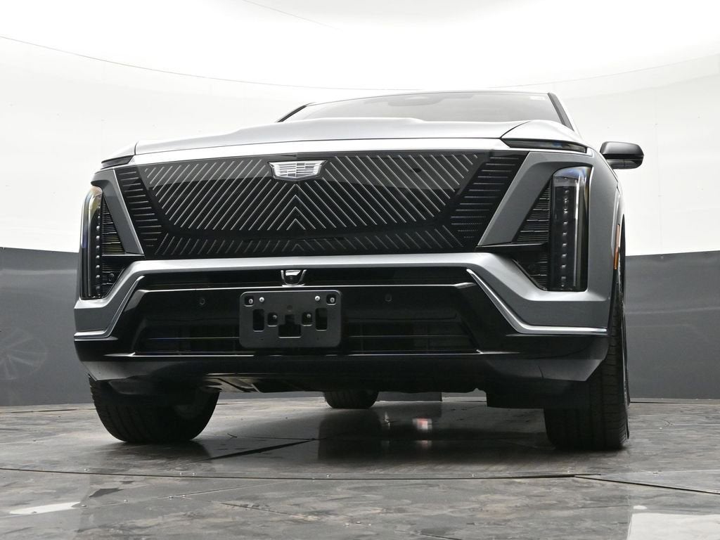 2026 Cadillac VISTIQ Luxury