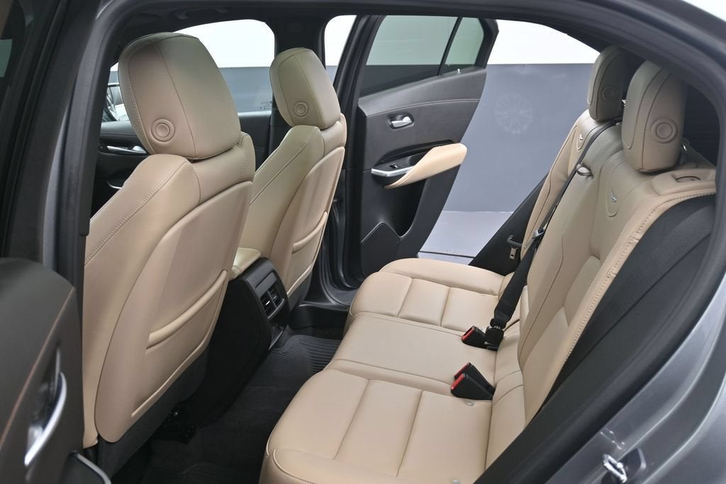 2024 Cadillac XT4 Luxury