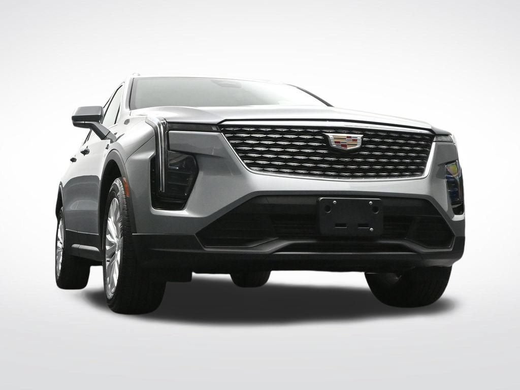 2024 Cadillac XT4 Luxury
