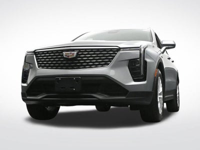 2024 Cadillac XT4 Luxury