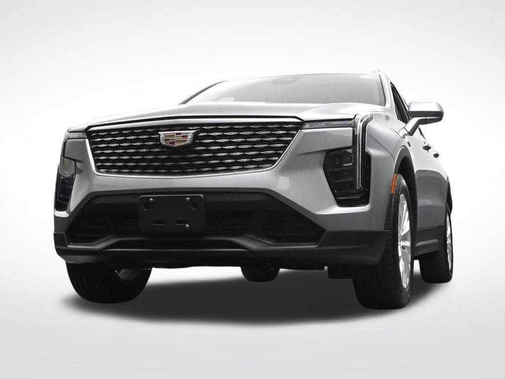 2024 Cadillac XT4 Luxury