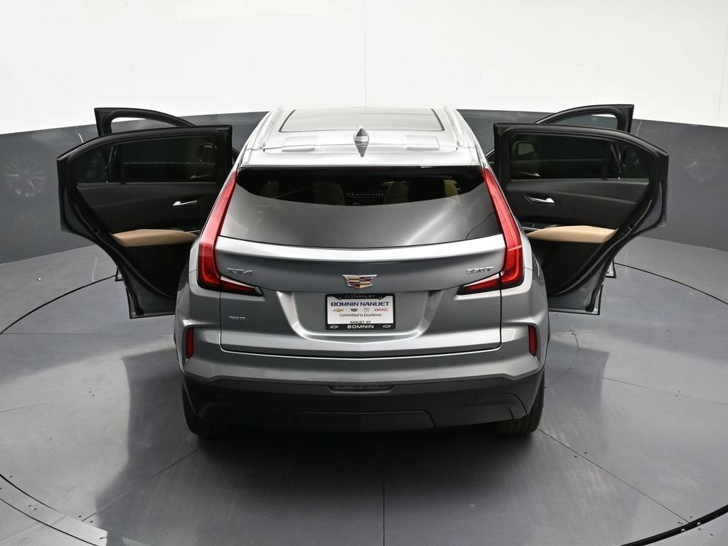 2024 Cadillac XT4 Luxury