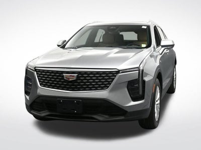 2024 Cadillac XT4 Luxury