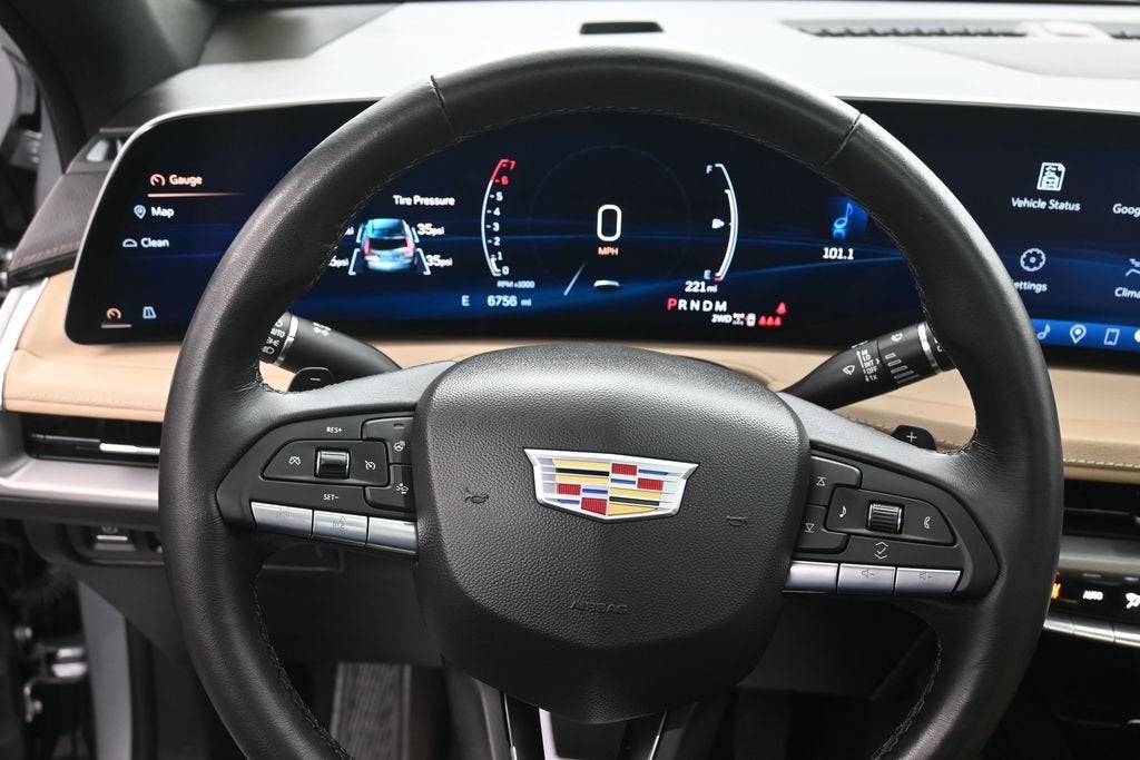 2024 Cadillac XT4 Luxury