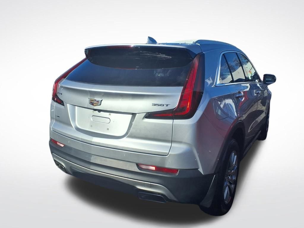 2021 Cadillac XT4 Premium Luxury