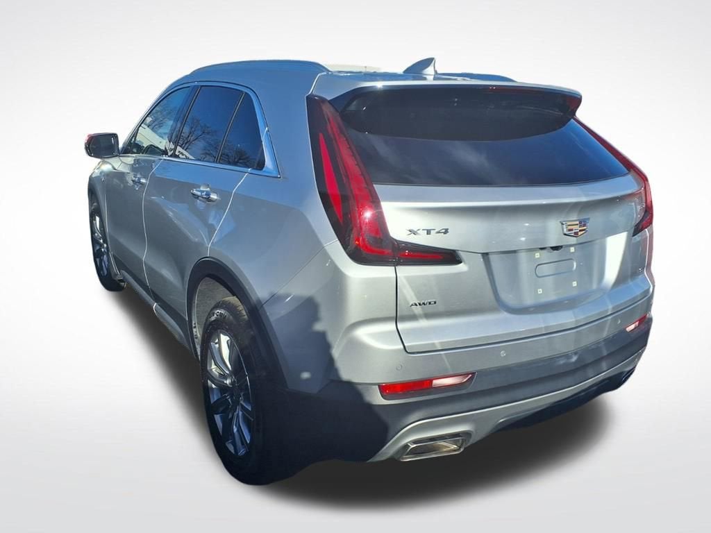2021 Cadillac XT4 Premium Luxury