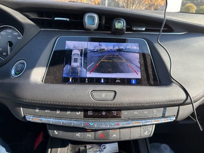 2022 Cadillac XT4 Premium Luxury