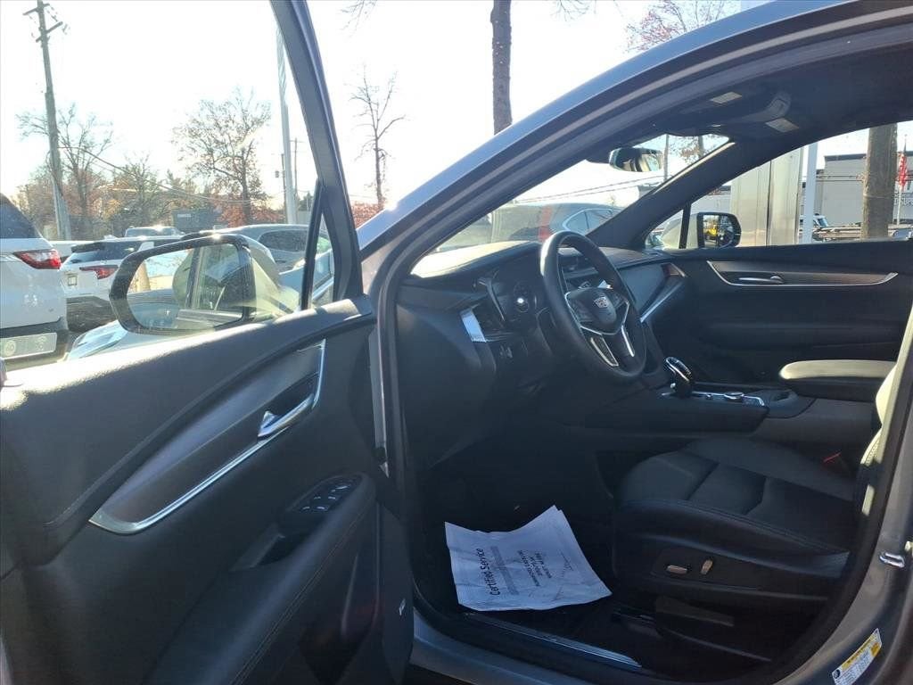 2024 Cadillac XT5 Luxury