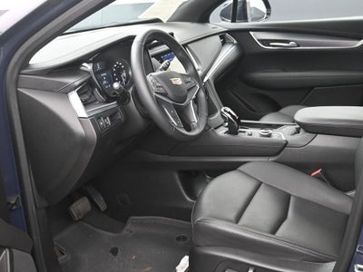 2025 Cadillac XT5 Luxury