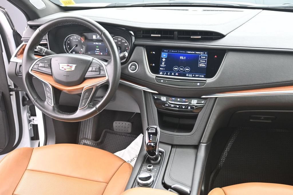 2024 Cadillac XT5 Premium Luxury