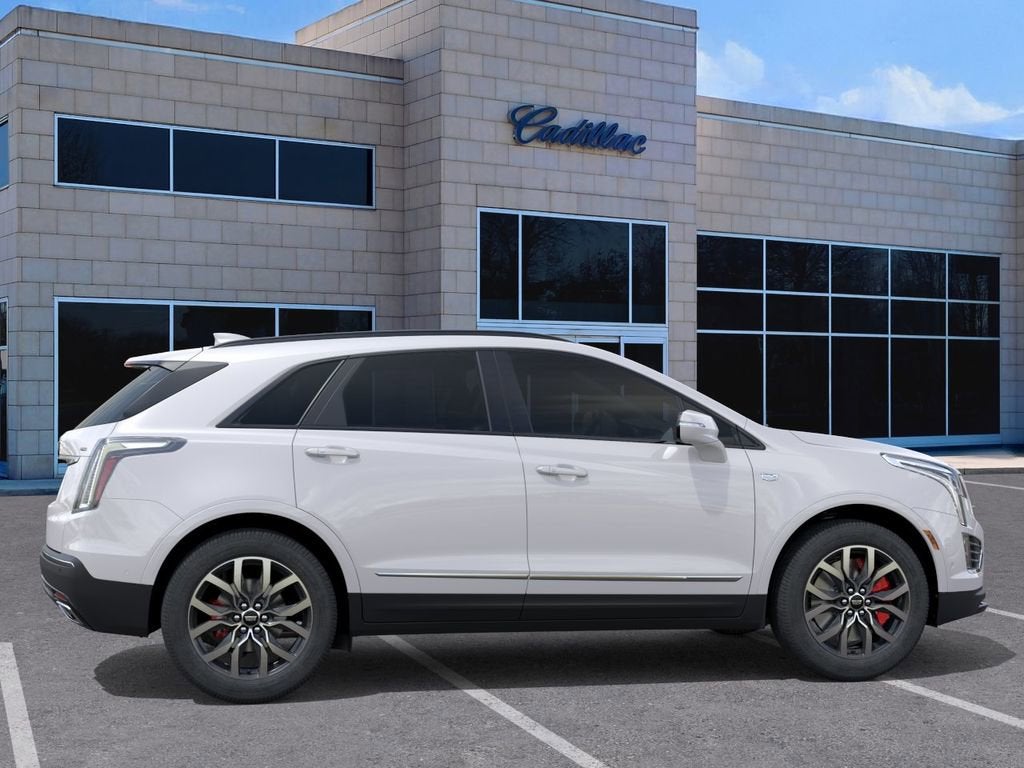 2026 Cadillac XT5 Sport