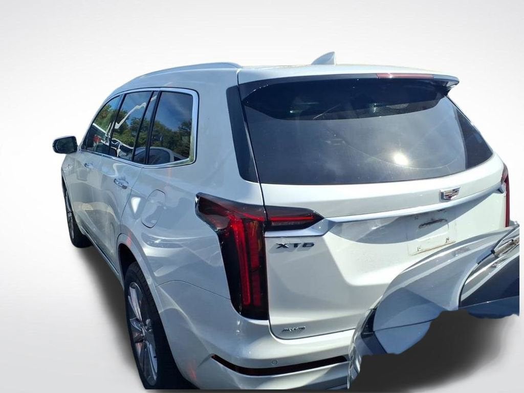 2023 Cadillac XT6 Premium Luxury