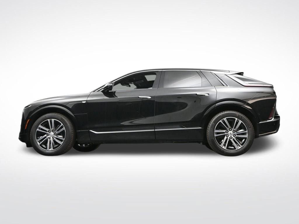 2025 Cadillac LYRIQ Luxury 1