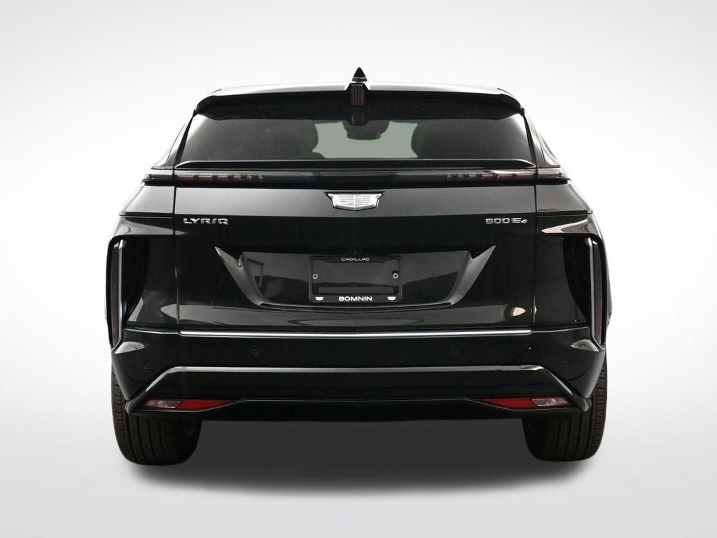 2025 Cadillac LYRIQ Luxury 1