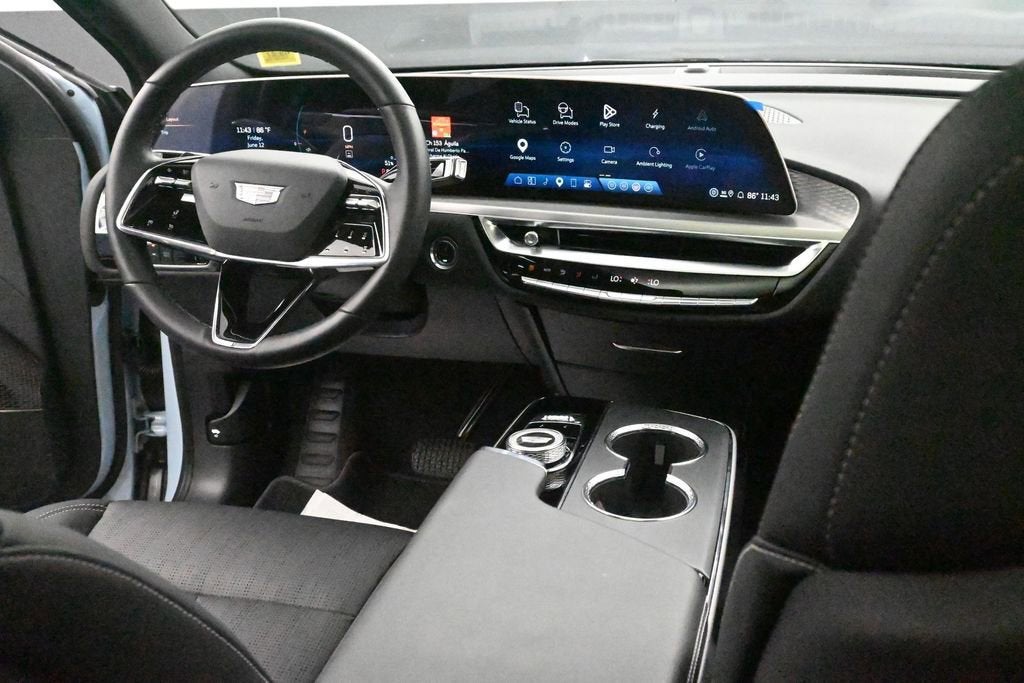2025 Cadillac LYRIQ Sport 1