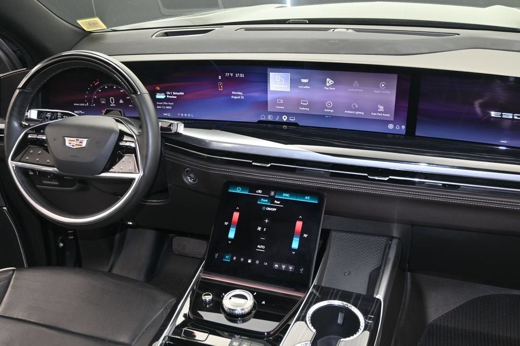 2025 Cadillac Escalade ESV Sport