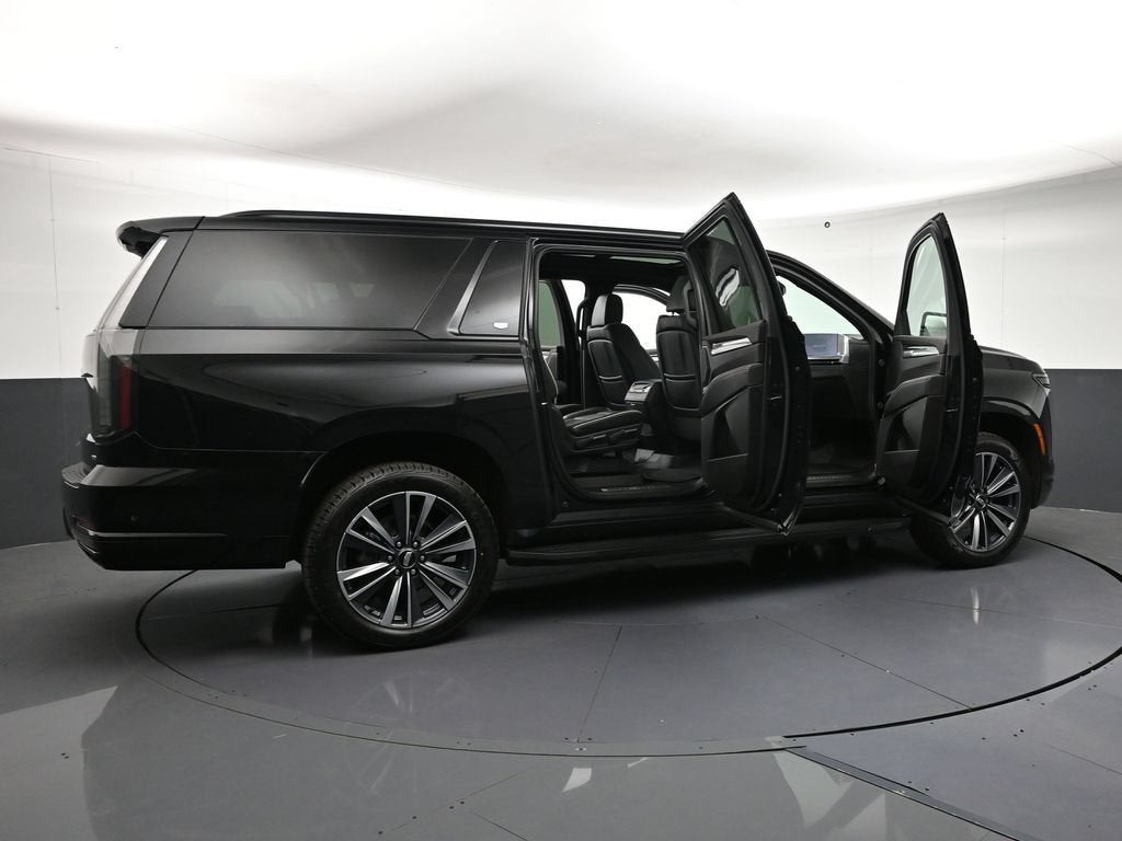 2025 Cadillac Escalade ESV Sport