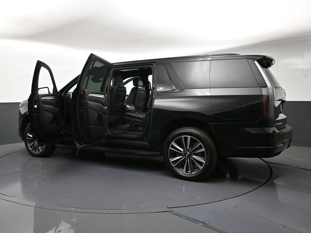 2025 Cadillac Escalade ESV Sport