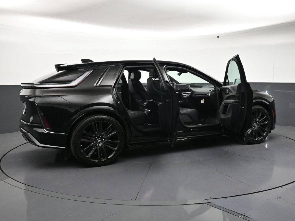 2026 Cadillac LYRIQ V-Series