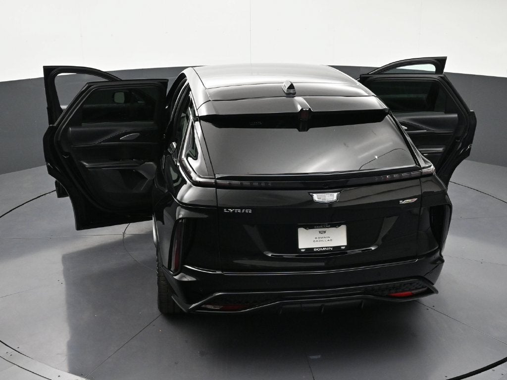 2026 Cadillac LYRIQ V-Series