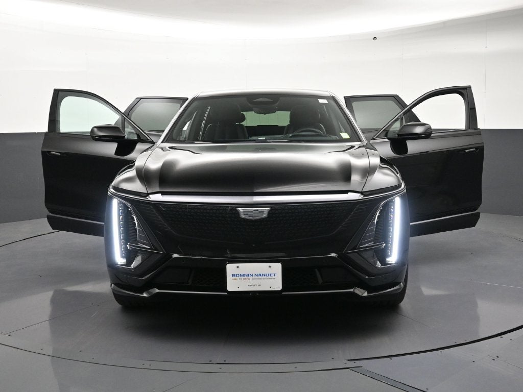 2026 Cadillac LYRIQ V-Series