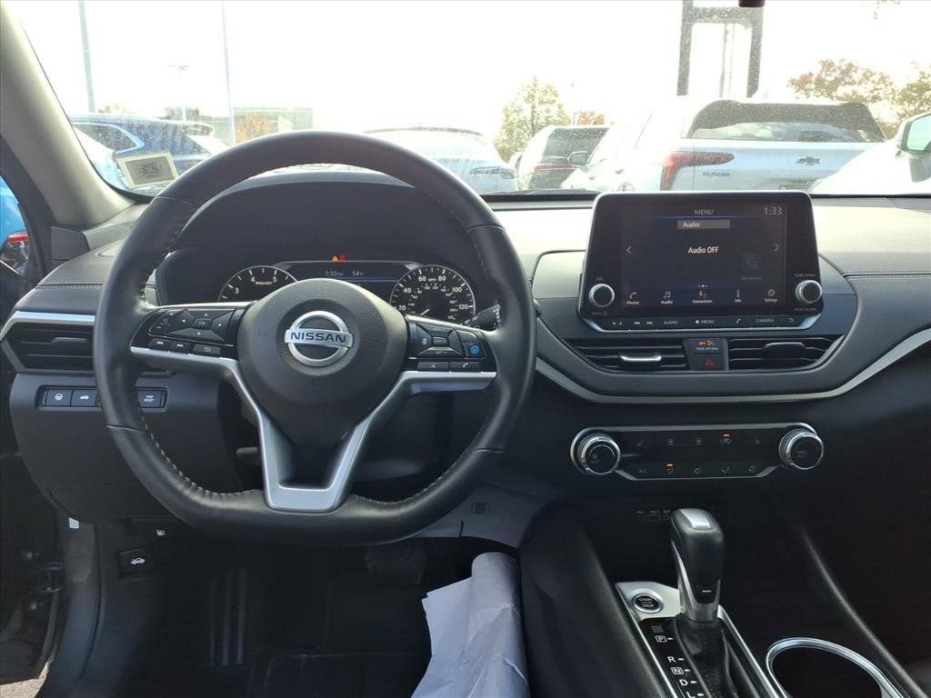 2021 Nissan Altima 2.5 SV