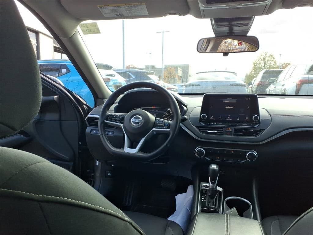 2021 Nissan Altima 2.5 SV