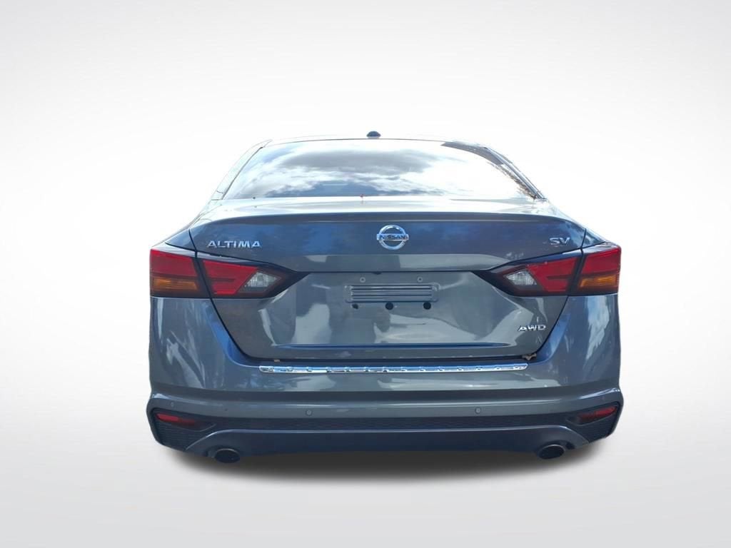 2021 Nissan Altima 2.5 SV